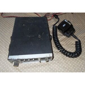 Realistic TRC 414 40 Channel CB radio VINTAGE and CB Handle Radio Shack Trucker